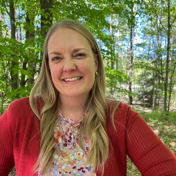 Meet your Posher, Becky! - Picture 1 of 1